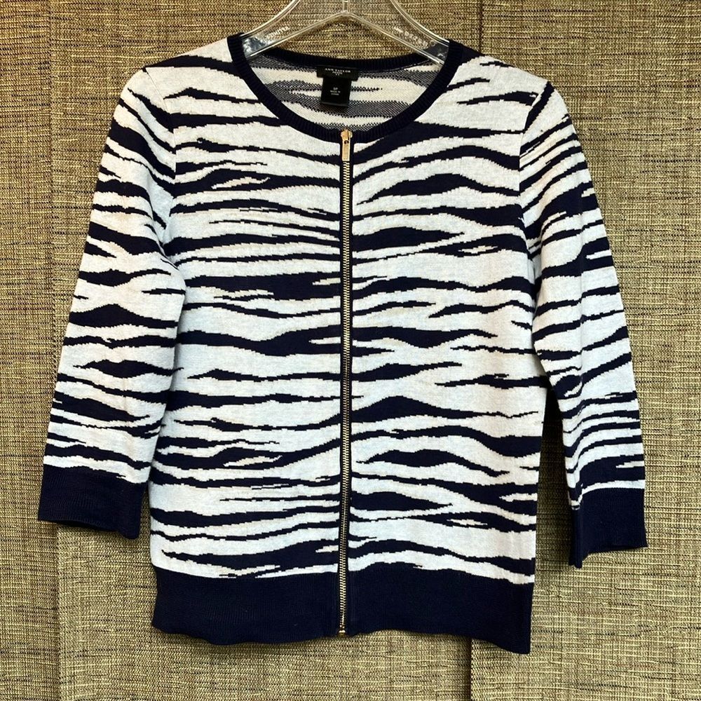 Ann Taylor petite Zebra Print Zip-Up cotton Sweater Cardigan navy and white